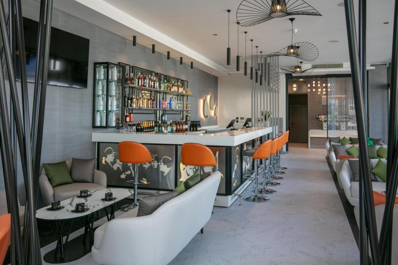 Spark By Hilton Luton ルートン エクステリア 写真