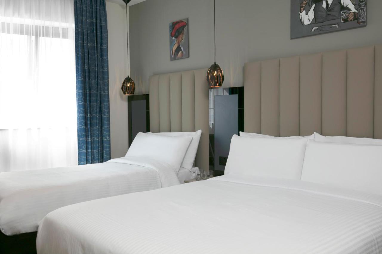 Spark By Hilton Luton ルートン エクステリア 写真