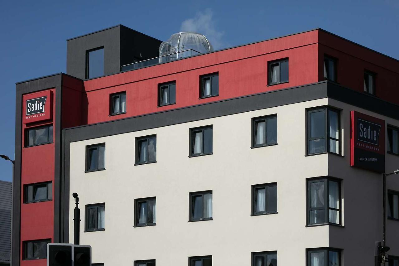 Spark By Hilton Luton ルートン エクステリア 写真
